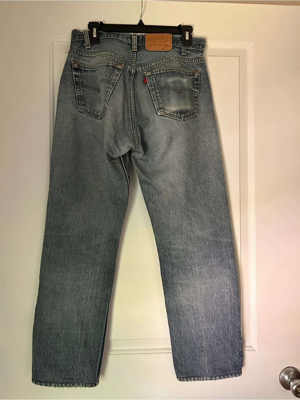 VINTAGE Levi's Men's Light Blue Straight Jeans